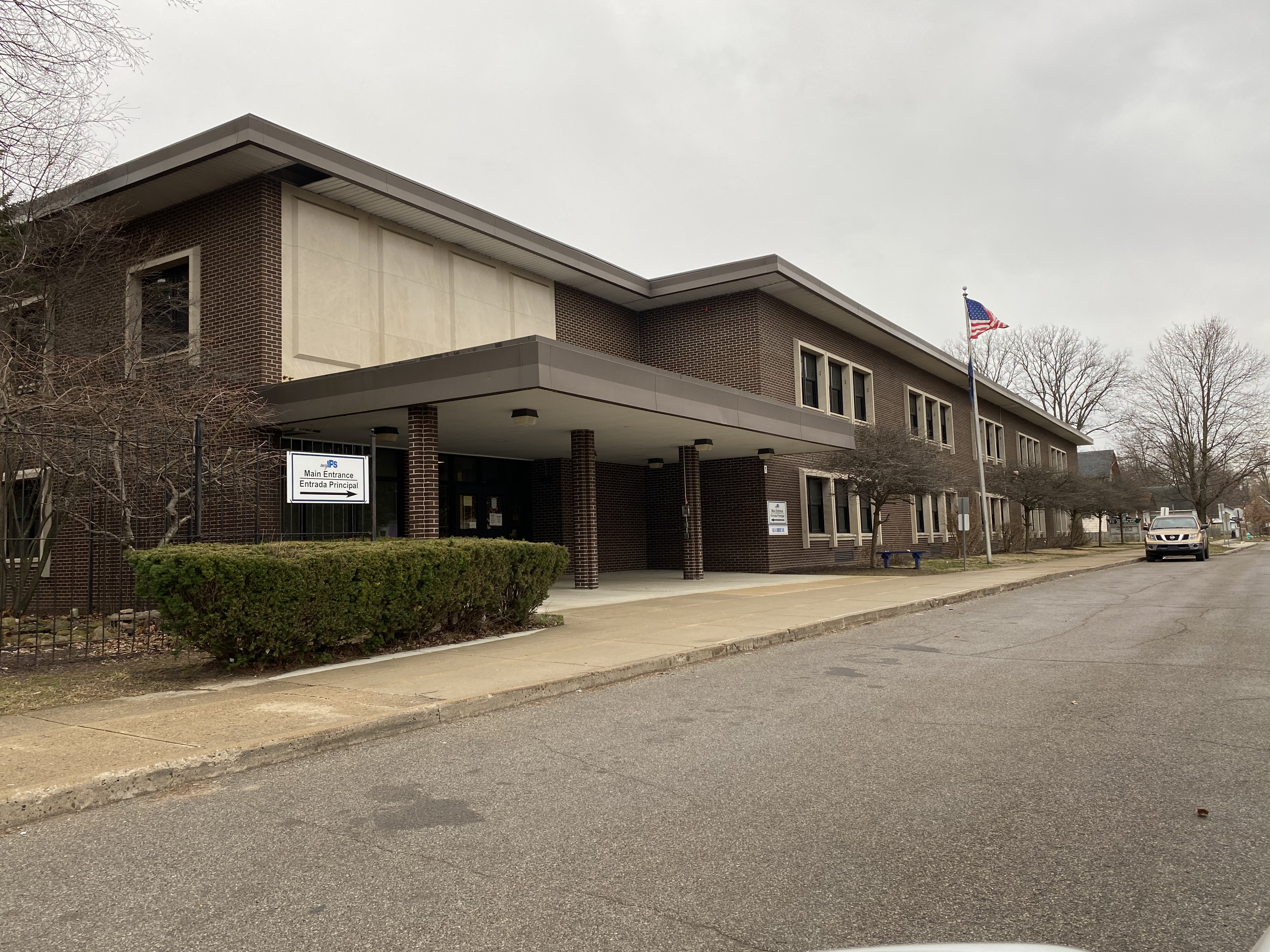 An IPS Teacher’s Perspective on School Restarts