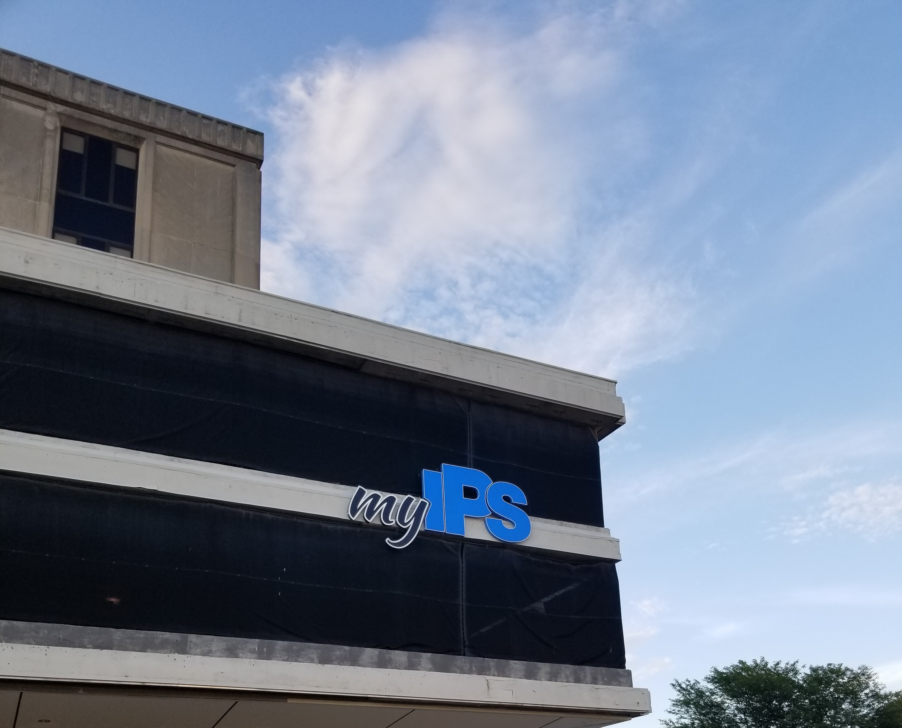 New bill would dissolve IPS and other major school districts